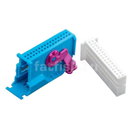 TE MQS 32 pin connector blue