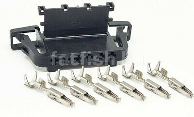 VW 1.5 nem szigetelt 6 lábú csatlakozó apa