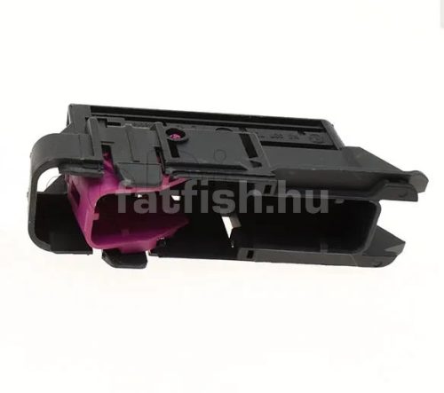 VW hybrid 28 pin connector female